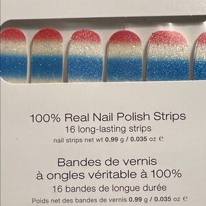 Color Street Sparkling Patriotic Nail Strips- Firecracker Pop